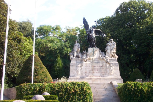 Beziers_03.jpg  (98.5 Kb)