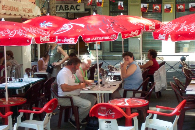 Beziers_lunch.jpg  (89.9 Kb)