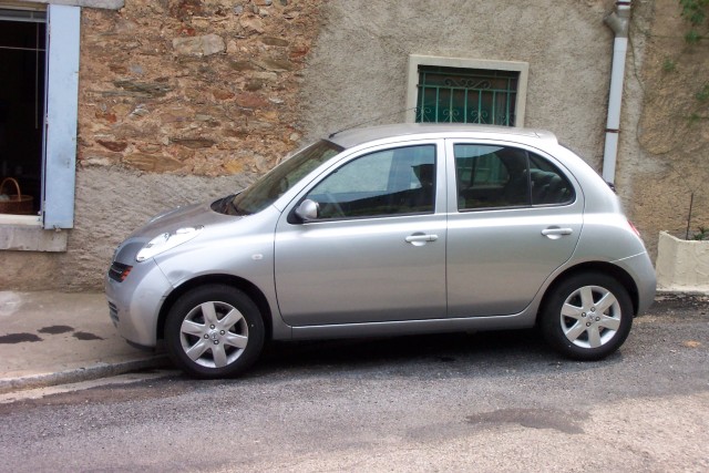 Nissan_micra_02.jpg  (82.0 Kb)