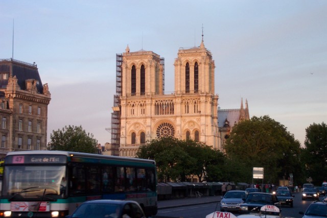 Notre_Dame_27.jpg  (57.8 Kb)