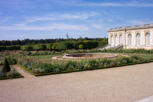 Grand_Trianon_04.jpg  (79.6 Kb)