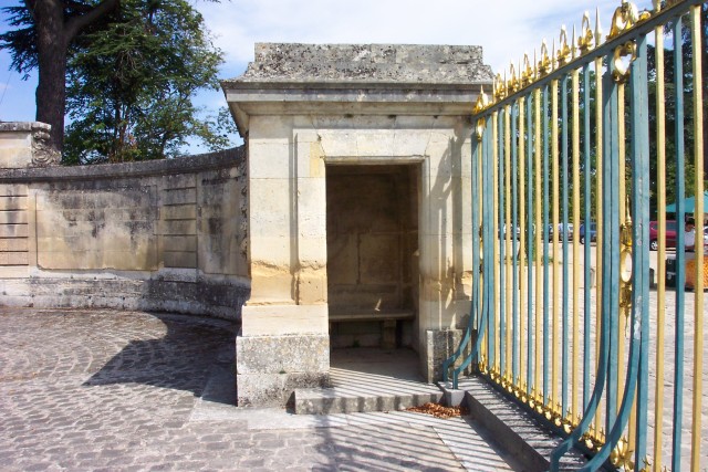 Petit_Trianon_06.jpg  (100.1 Kb)
