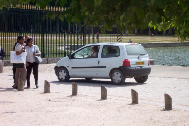 Twingo.jpg  (72.8 Kb)