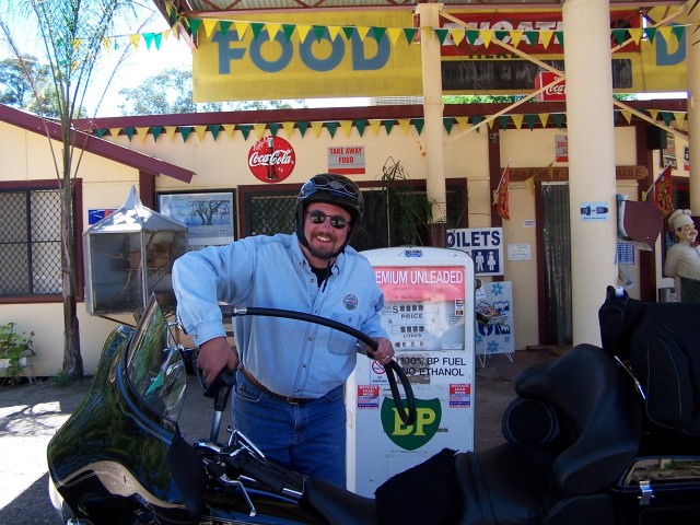 100_1859.jpg  (99.8 Kb)