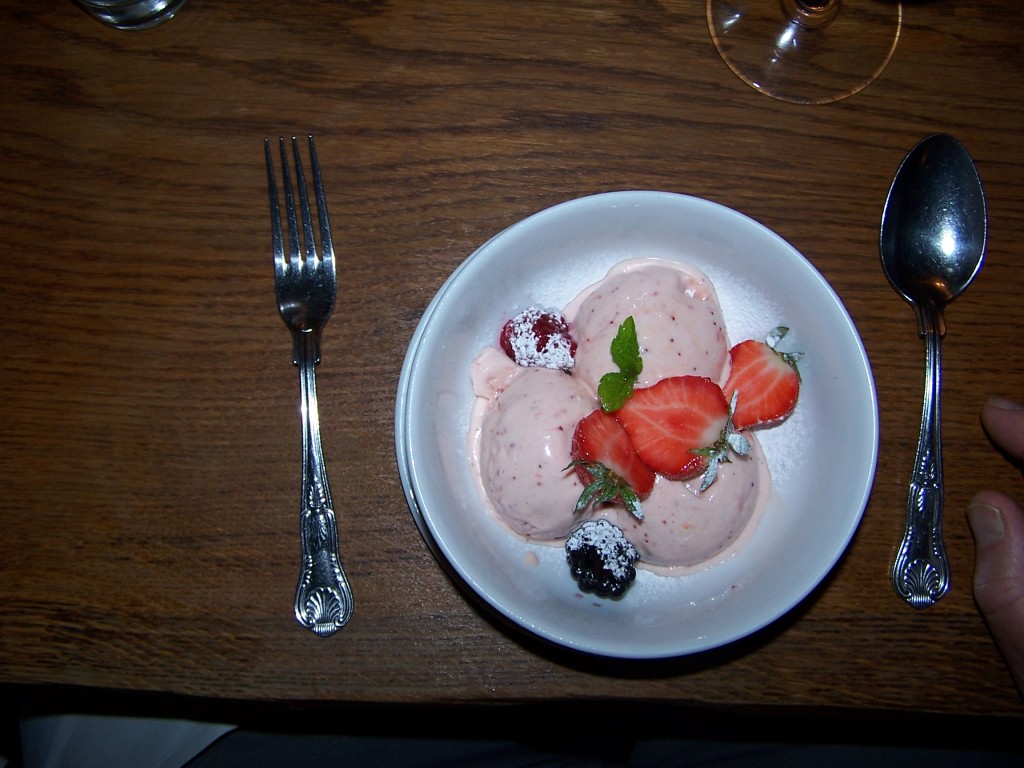 15 Strawberry Ice cream.jpg  (154.8 Kb)