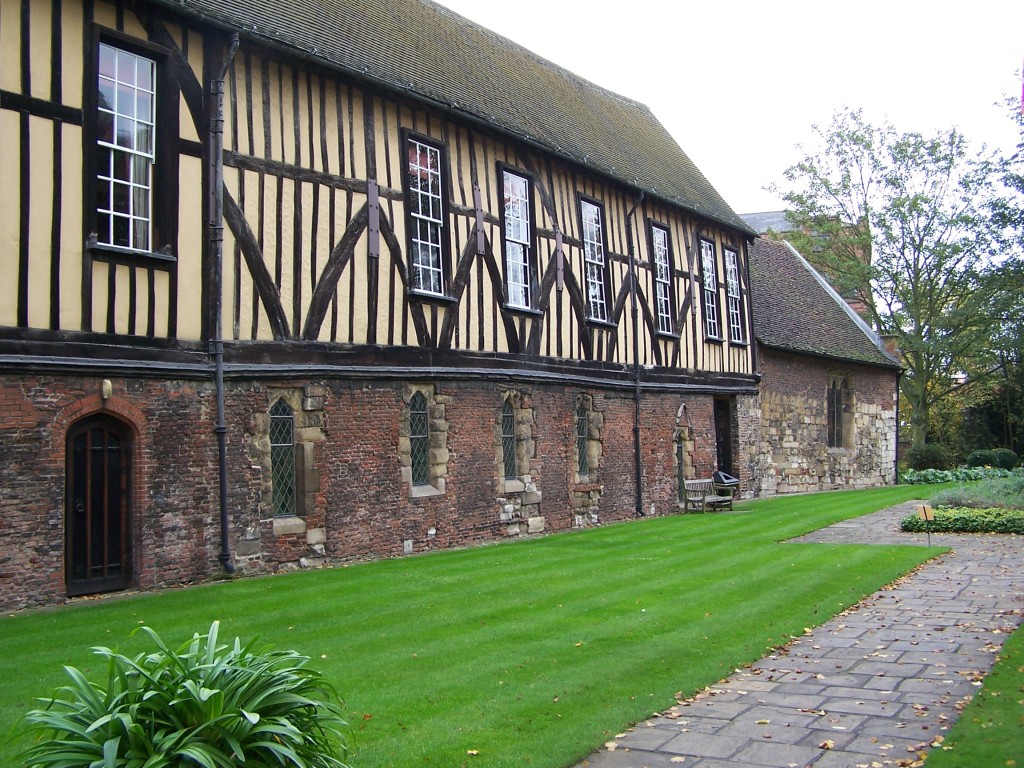 26 Merchant Adventurers Hall.jpg  (264.7 Kb)