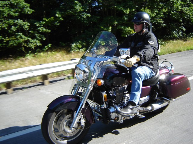 DSC00890.jpg  (105.1 Kb)