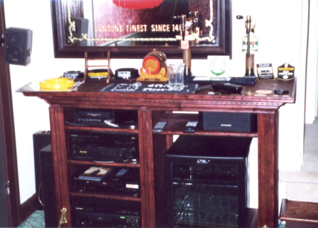 bar.jpg  (62.7 Kb)